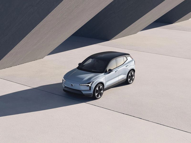 Helelektriska Volvo EX30 får designpris