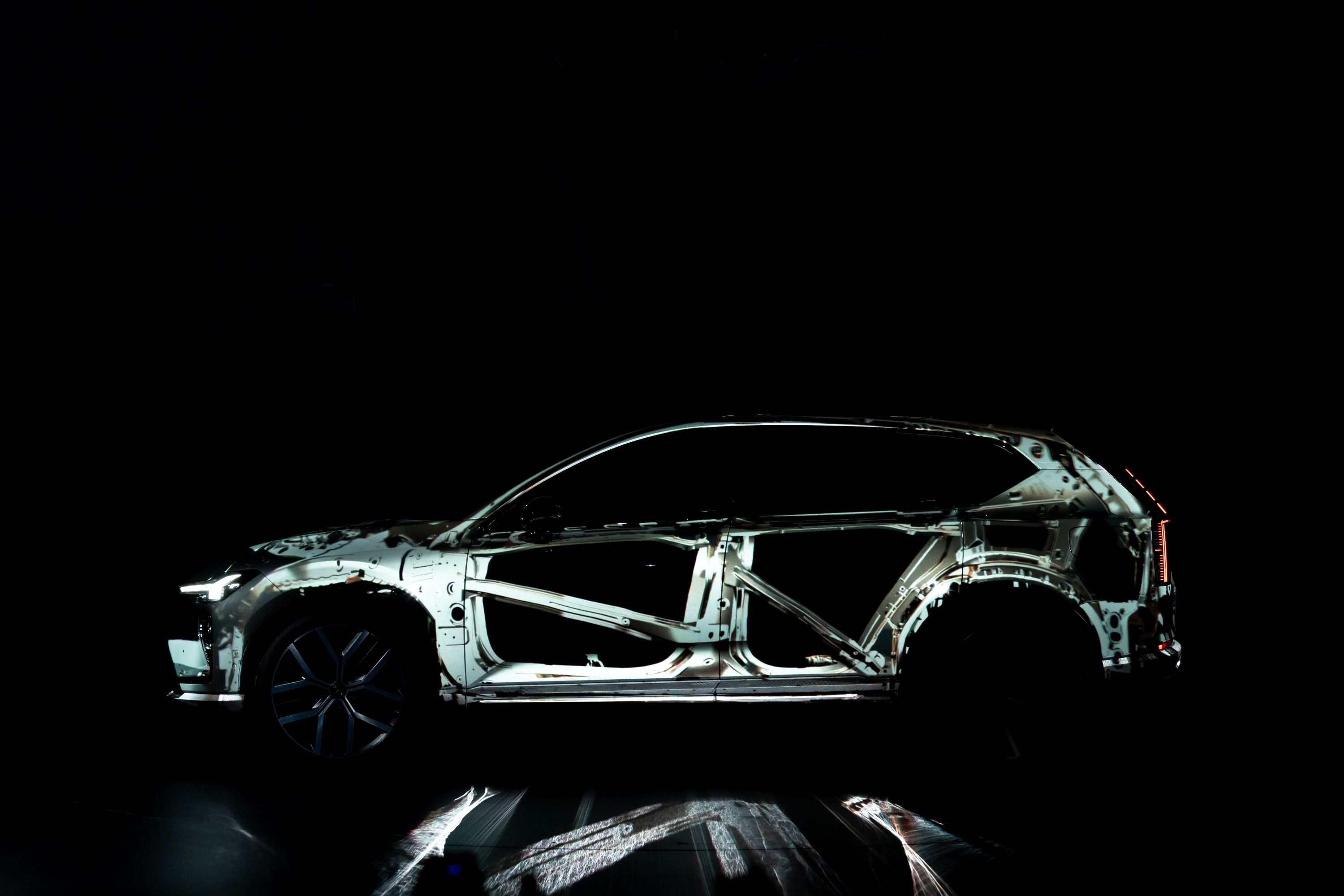 Volvo ökar produktionen av EX60
