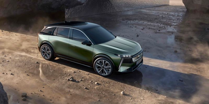 DS Automobiles lanserar nya DS N°7