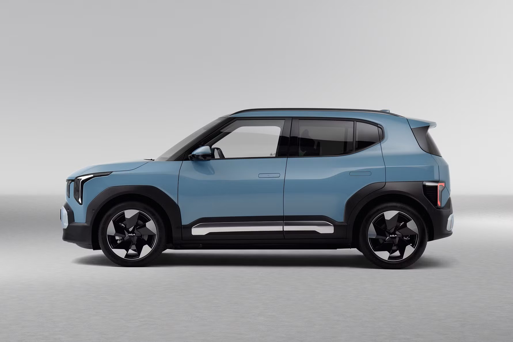 Priserna klara för kompakta el-suven Kia EV2