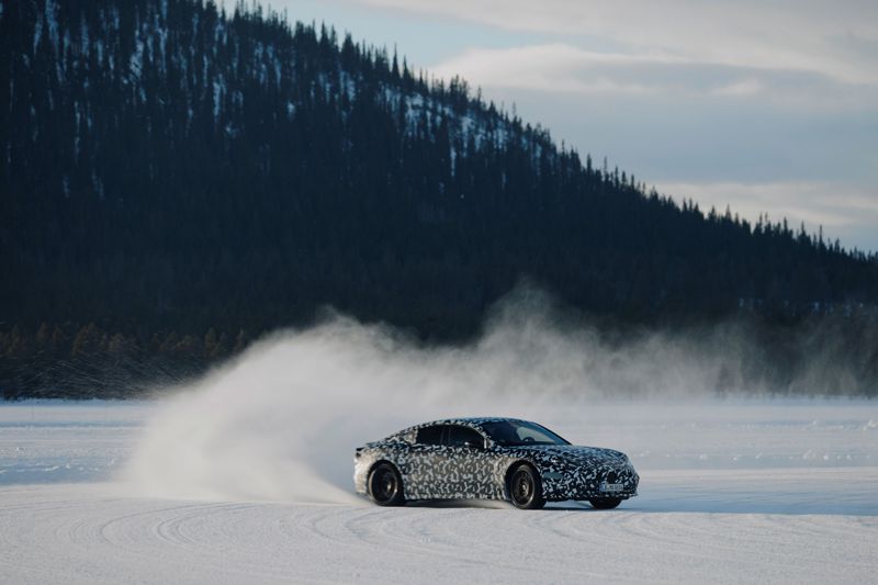 Mercedes-AMG GT 4-dörrars Coupé på sista vintertestet
