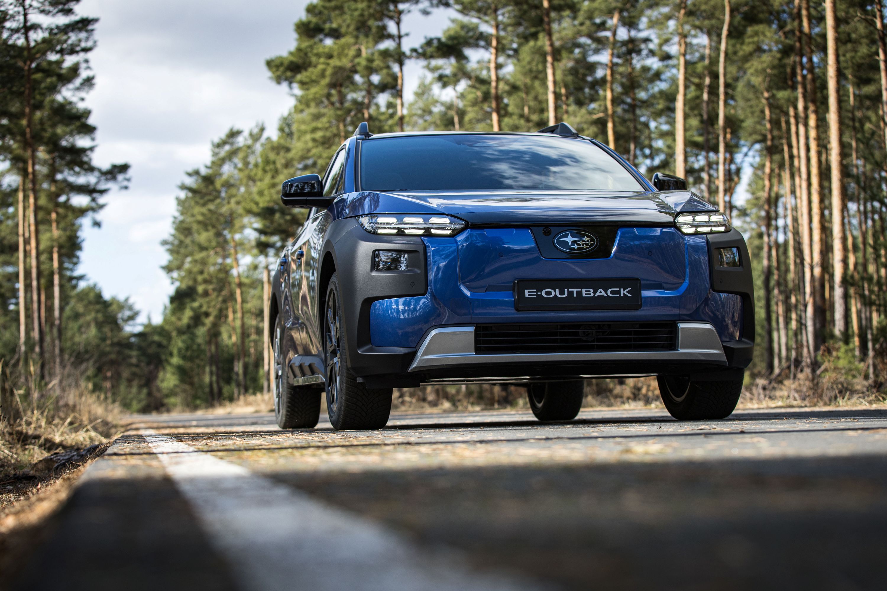 Helt elektriska E-Outback provkörd i Europa