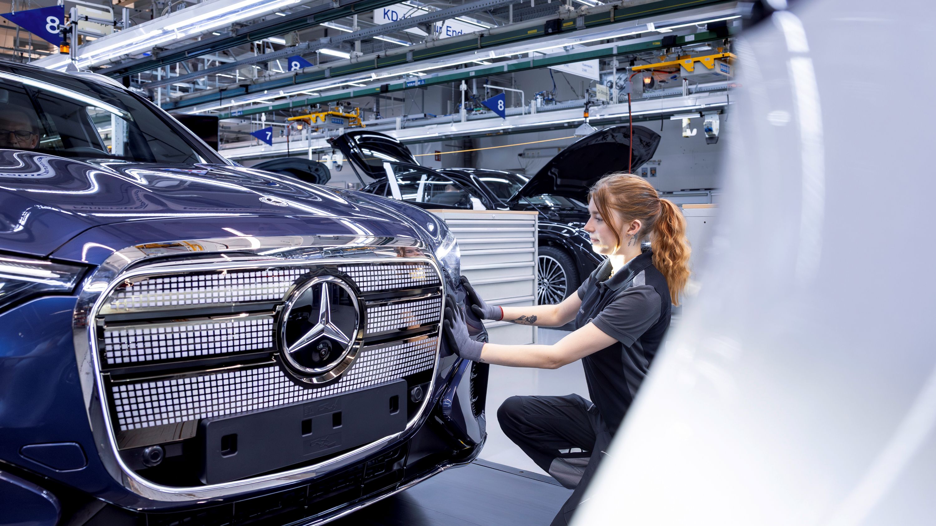 Full fart på produktionen av eldrivna Mercedes-Benz GLC