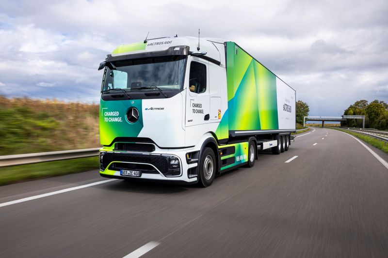 Upp till 64 ton på el med Mercedes-Benz eActros