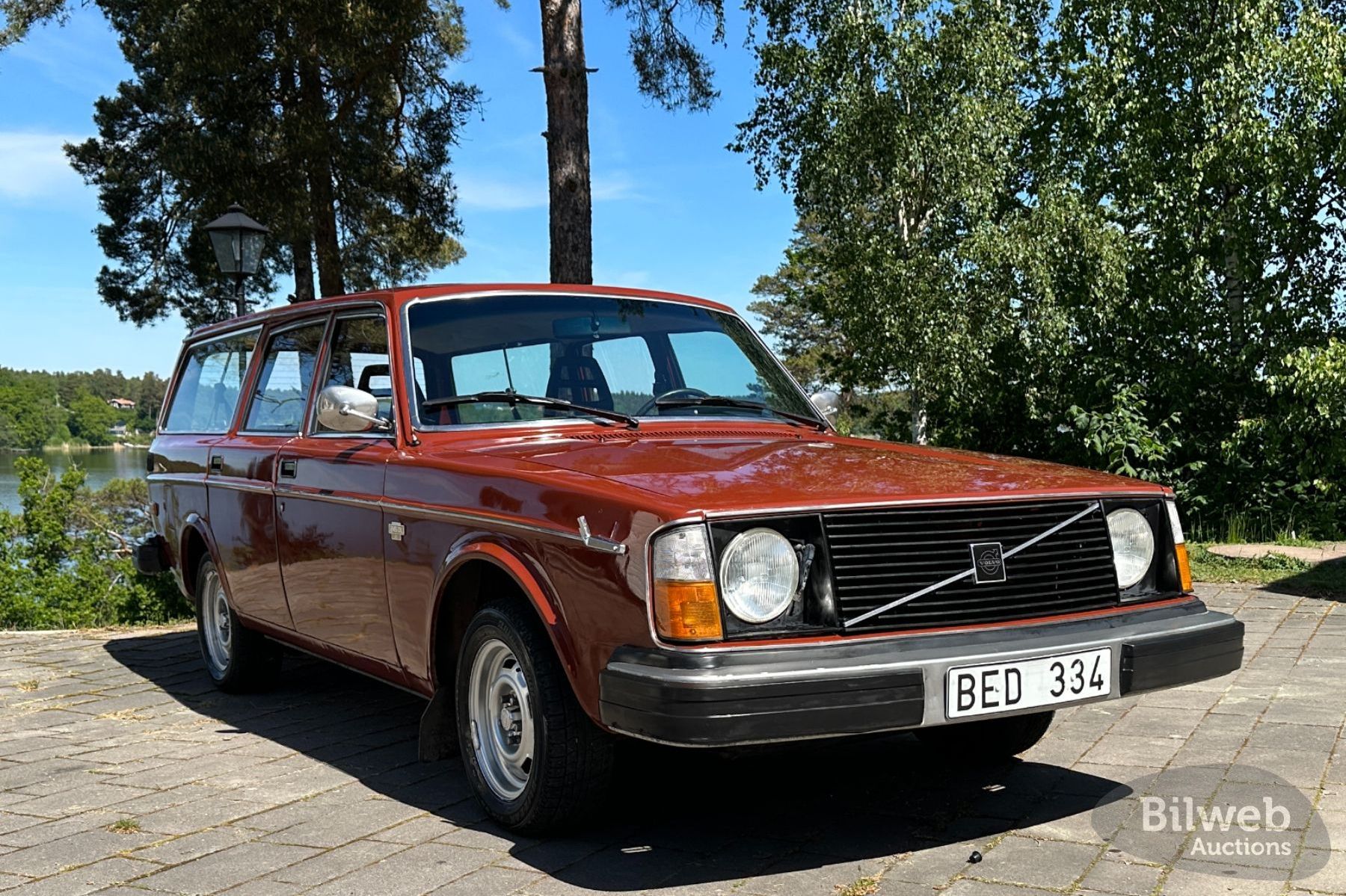 Bilen från Vi hade i alla fall tur med vädret ska säljas