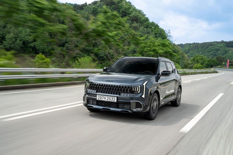 Kia Seltos Hybrid klar för Sverige