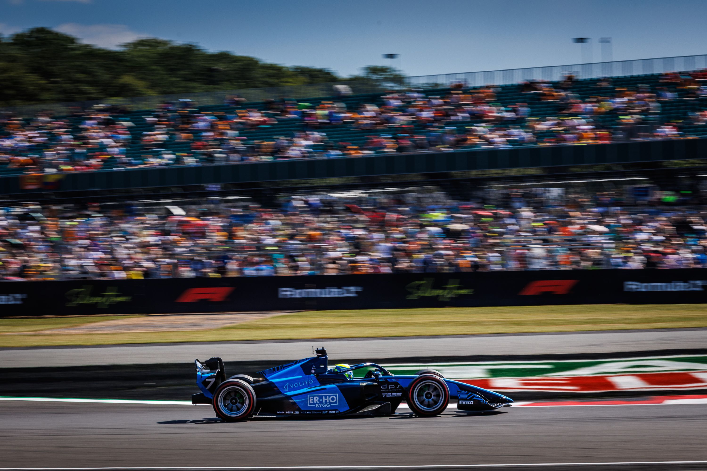 Beganovic tillbaka på poängplats på Silverstone