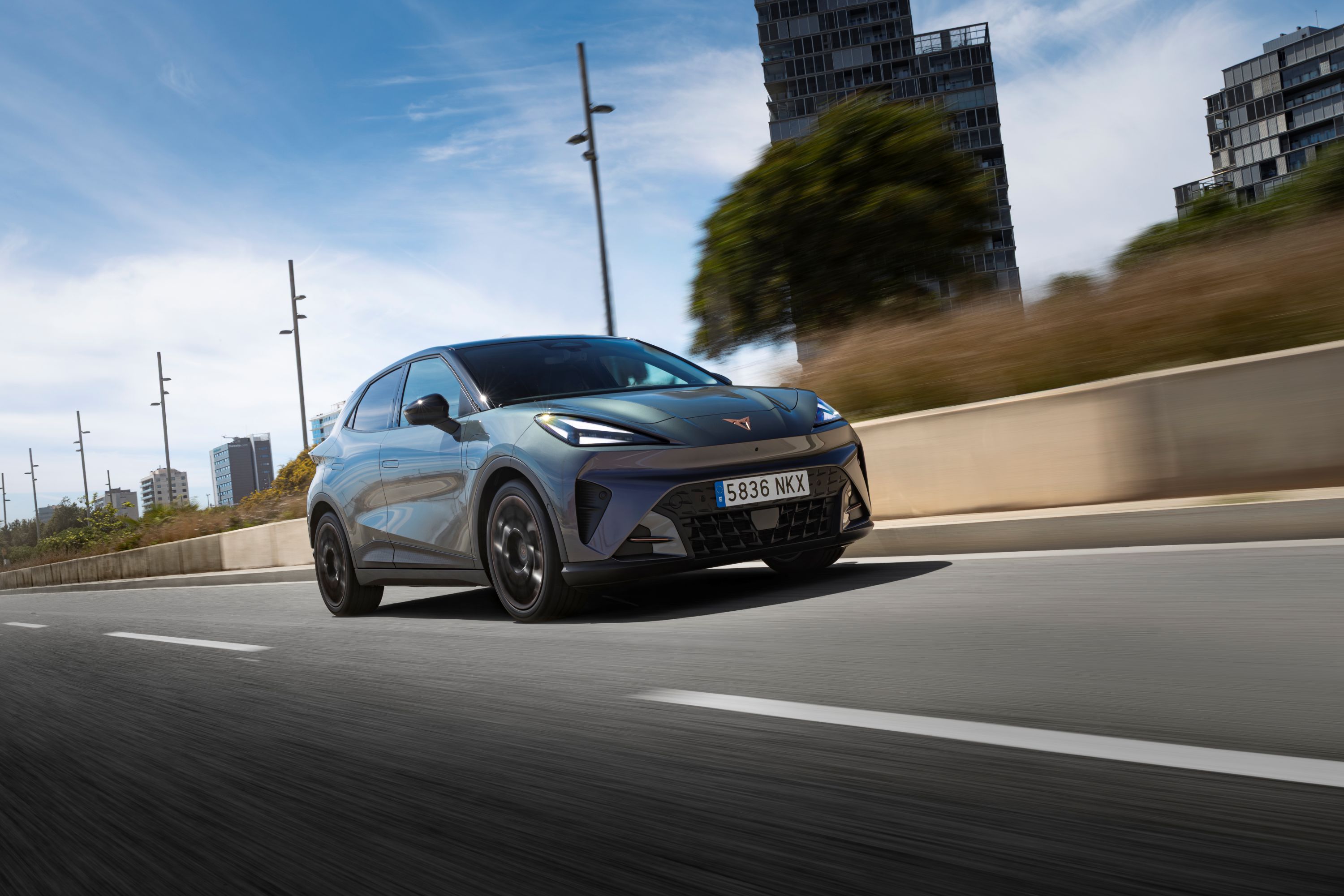 Cupra Raval utökar med ny Plus-version