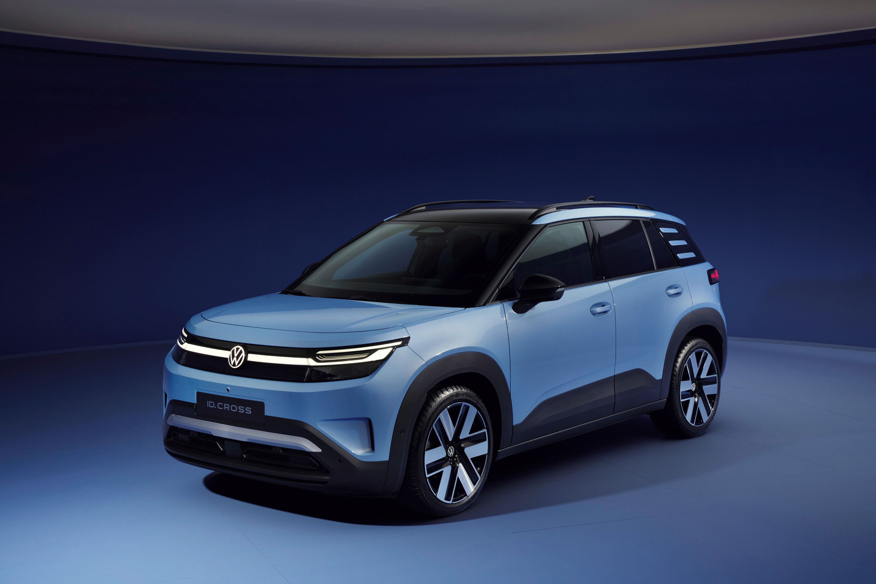 Världspremiär för nya elbilen ID. Cross