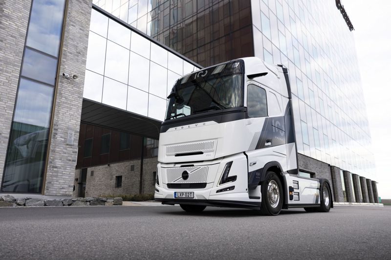 Volvo firar 100 år med  edition-lastbil