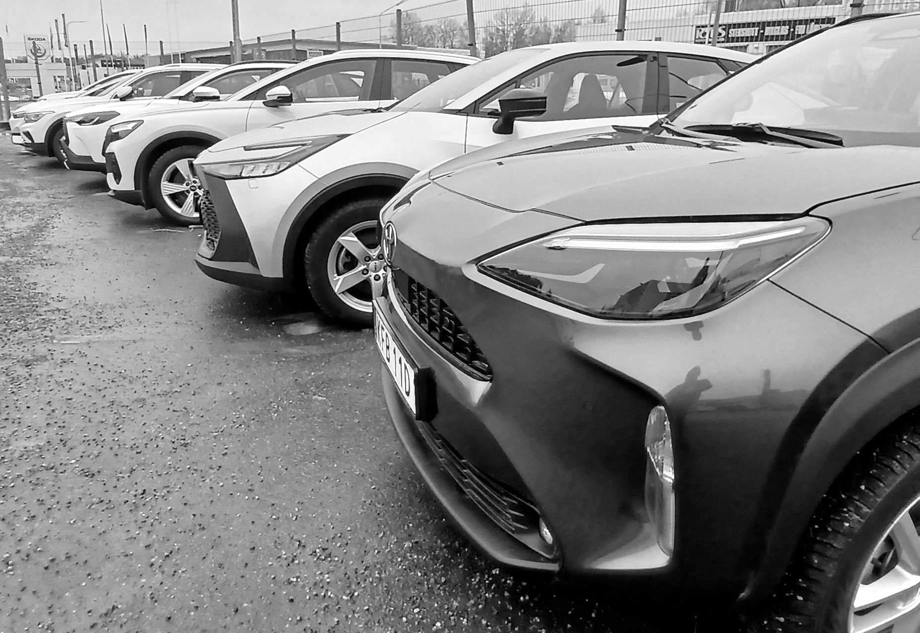Bilexporten fortsätter ned – minskar 36 procent