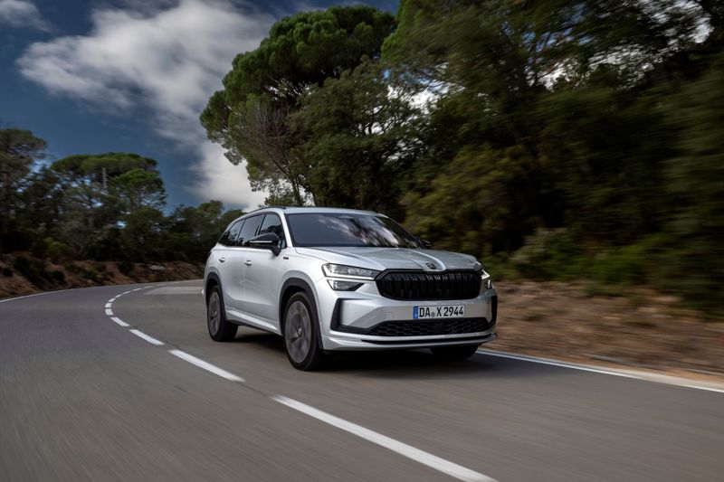 Så stark blir nya laddhybriddrivlinan i Skoda Kodiaq iV