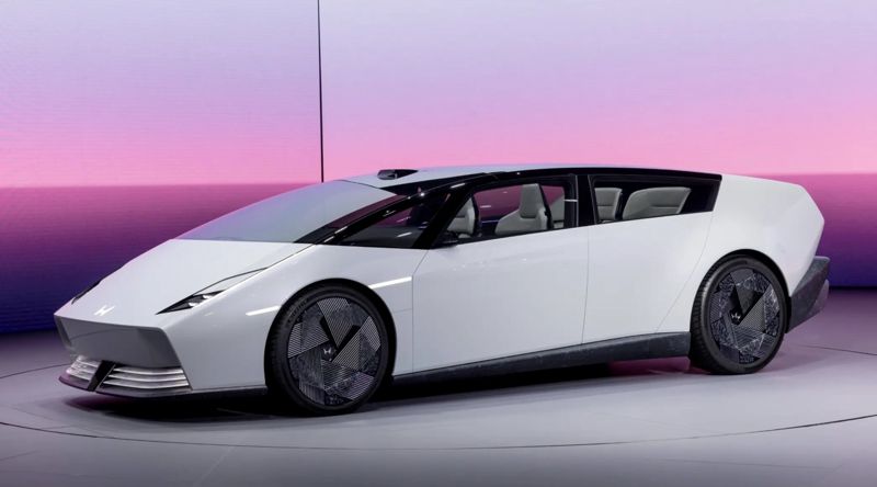 Honda vinner Top Gear-pris för futuristiska "Saloon"