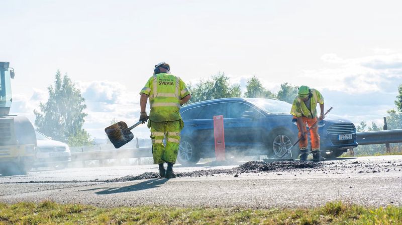 Uppmaningen: Sänk farten förbi vägarbeten
