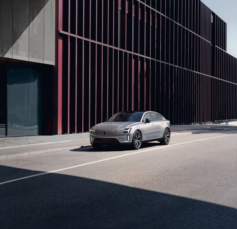 Grön el när nya Volvo ES90 börjar byggas i sommar