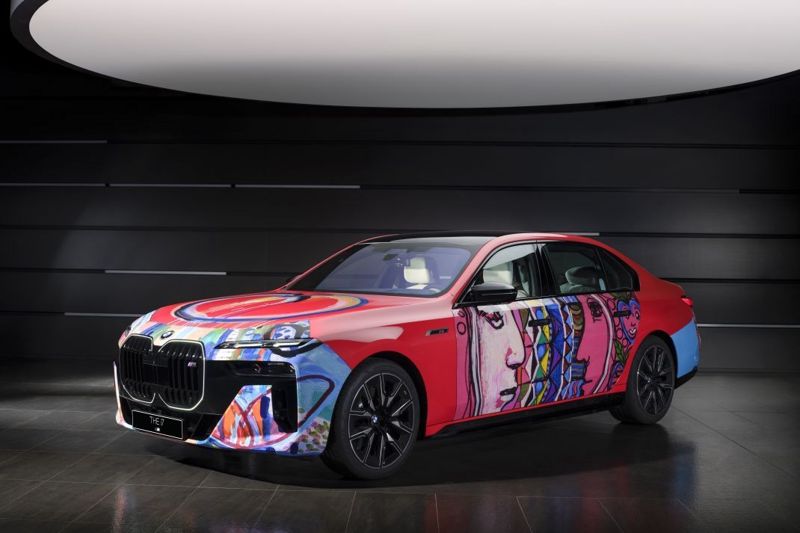 BMW visar ny Art Car och firar dubbla jubileum i Korea