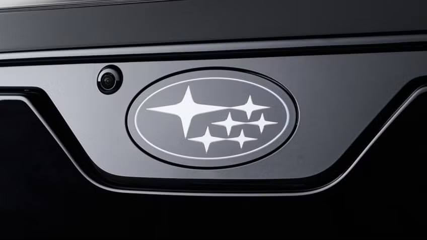Nu får Subaru en ny mer avskalad logotyp