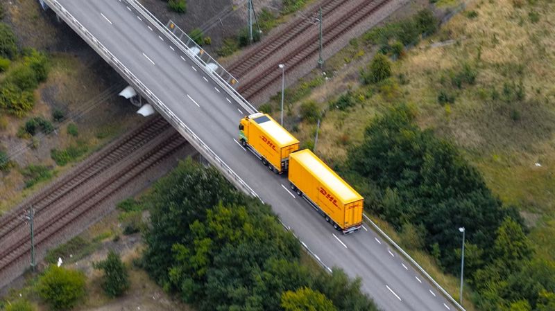 Solpaneler på lastbilstak ska minska förbrukningen