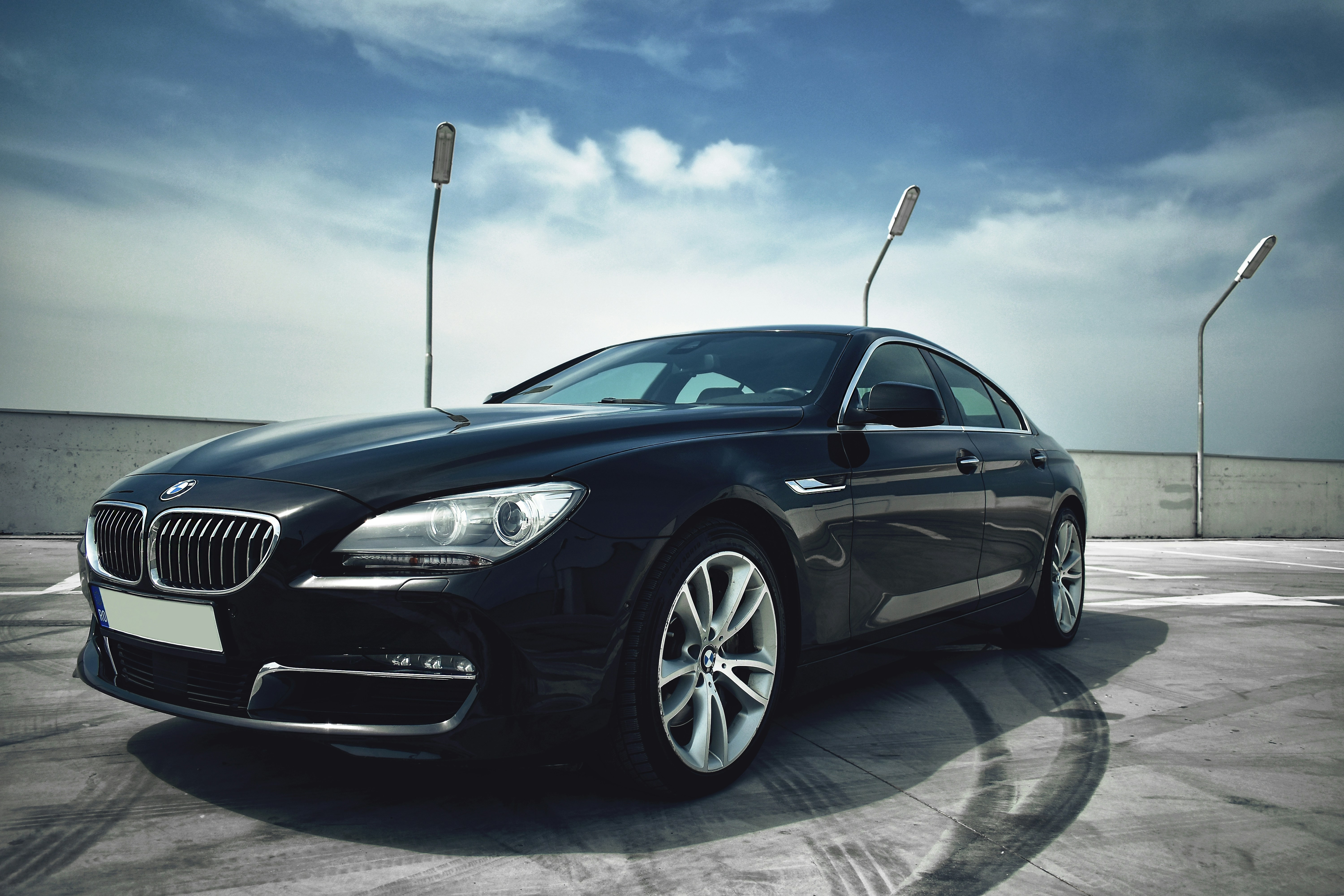 BMW är femte vanligaste bilen i Sverige