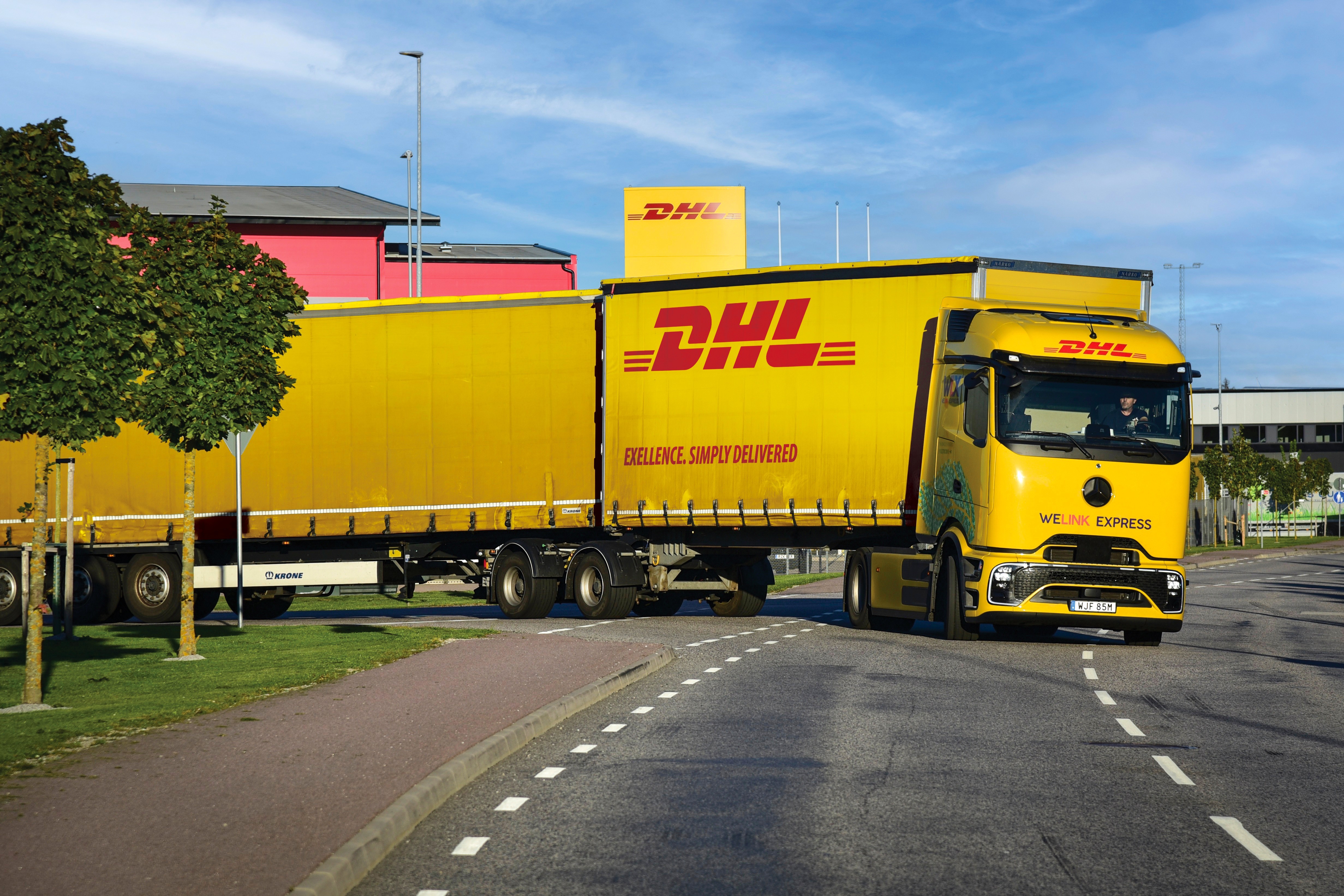 Kör 100 mil om dagen med el-lastbil och 36 ton
