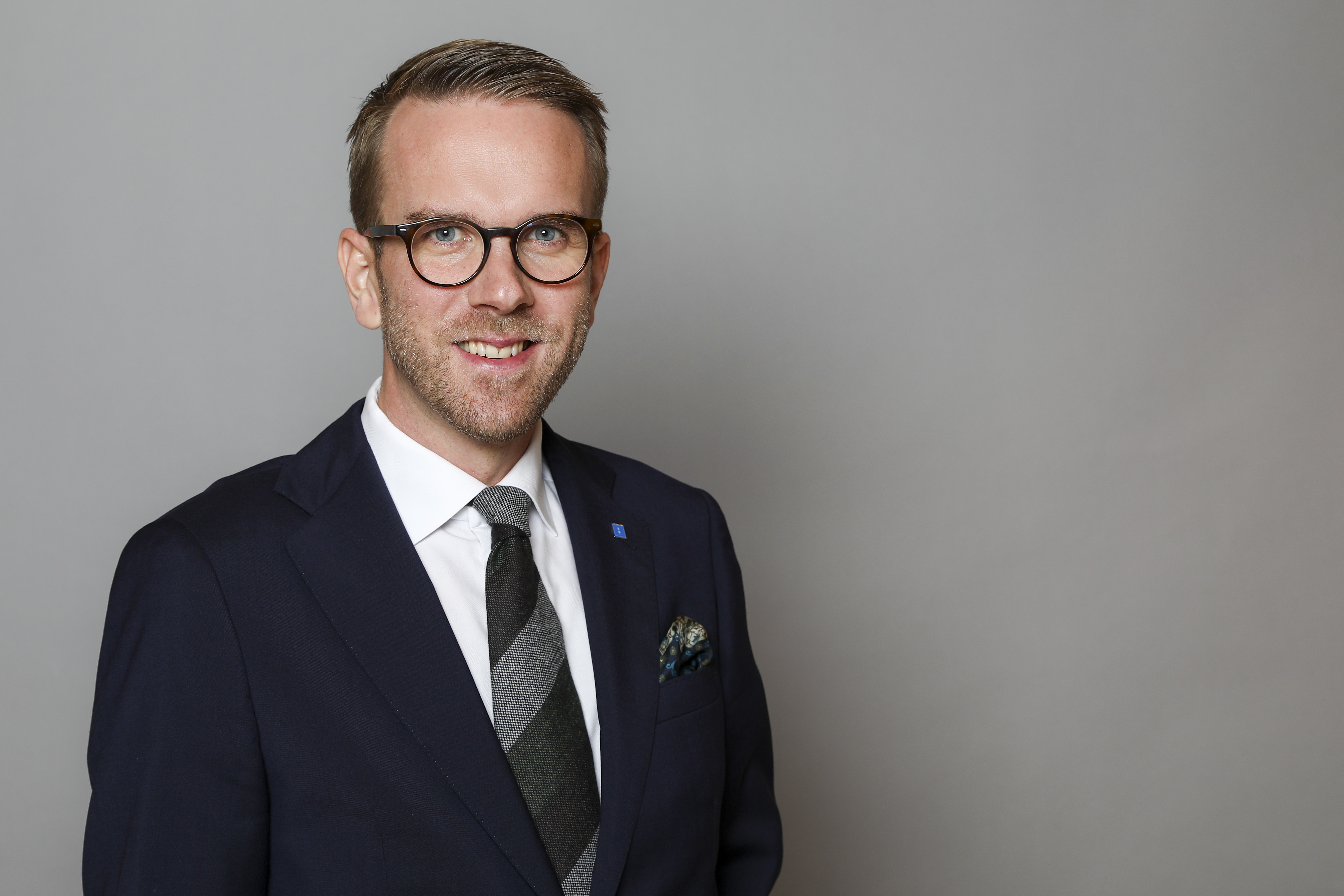 Ministern på Di Debatt - Fri väg för godstransporter