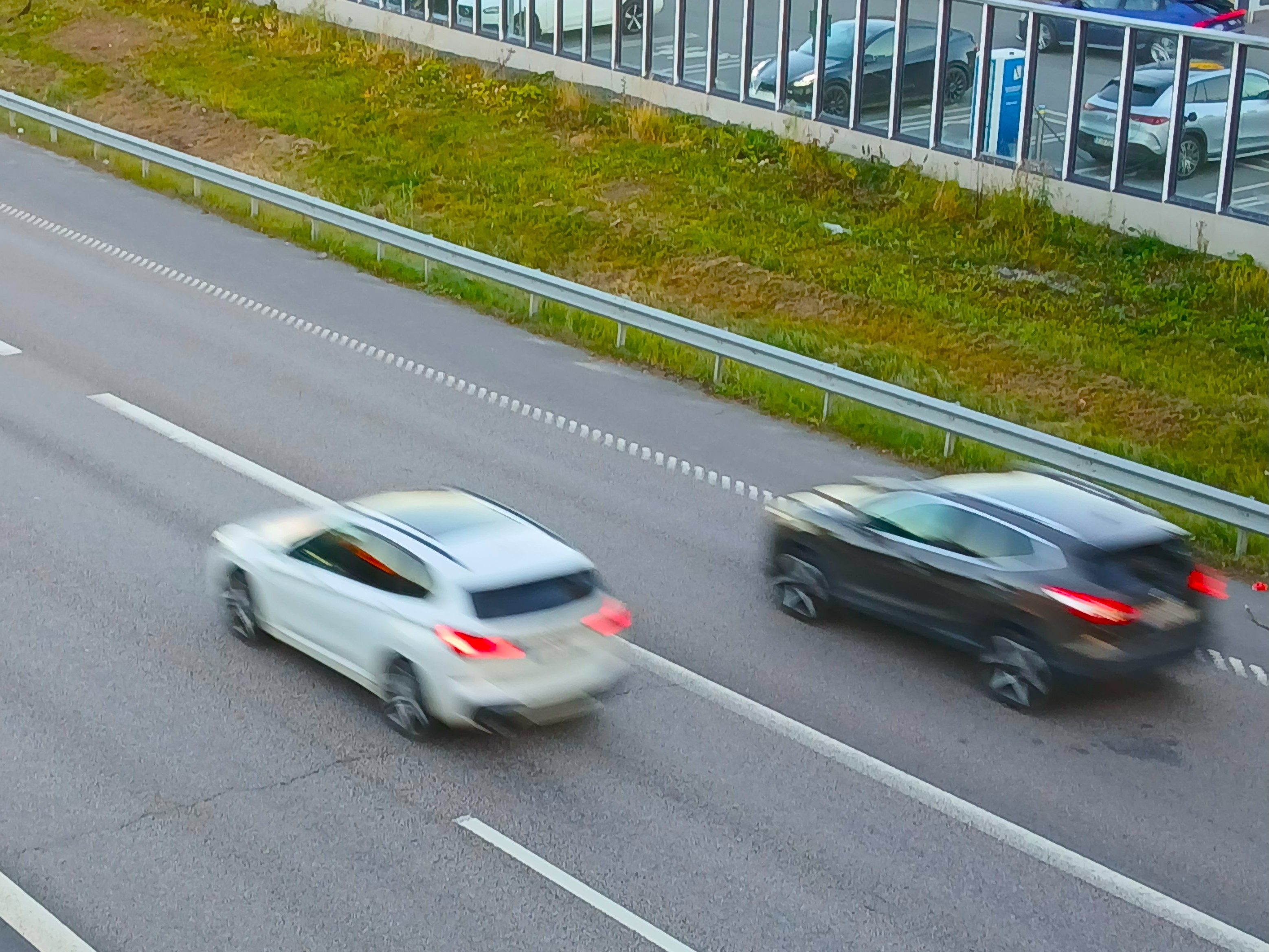 Färre bilar registrerades i november