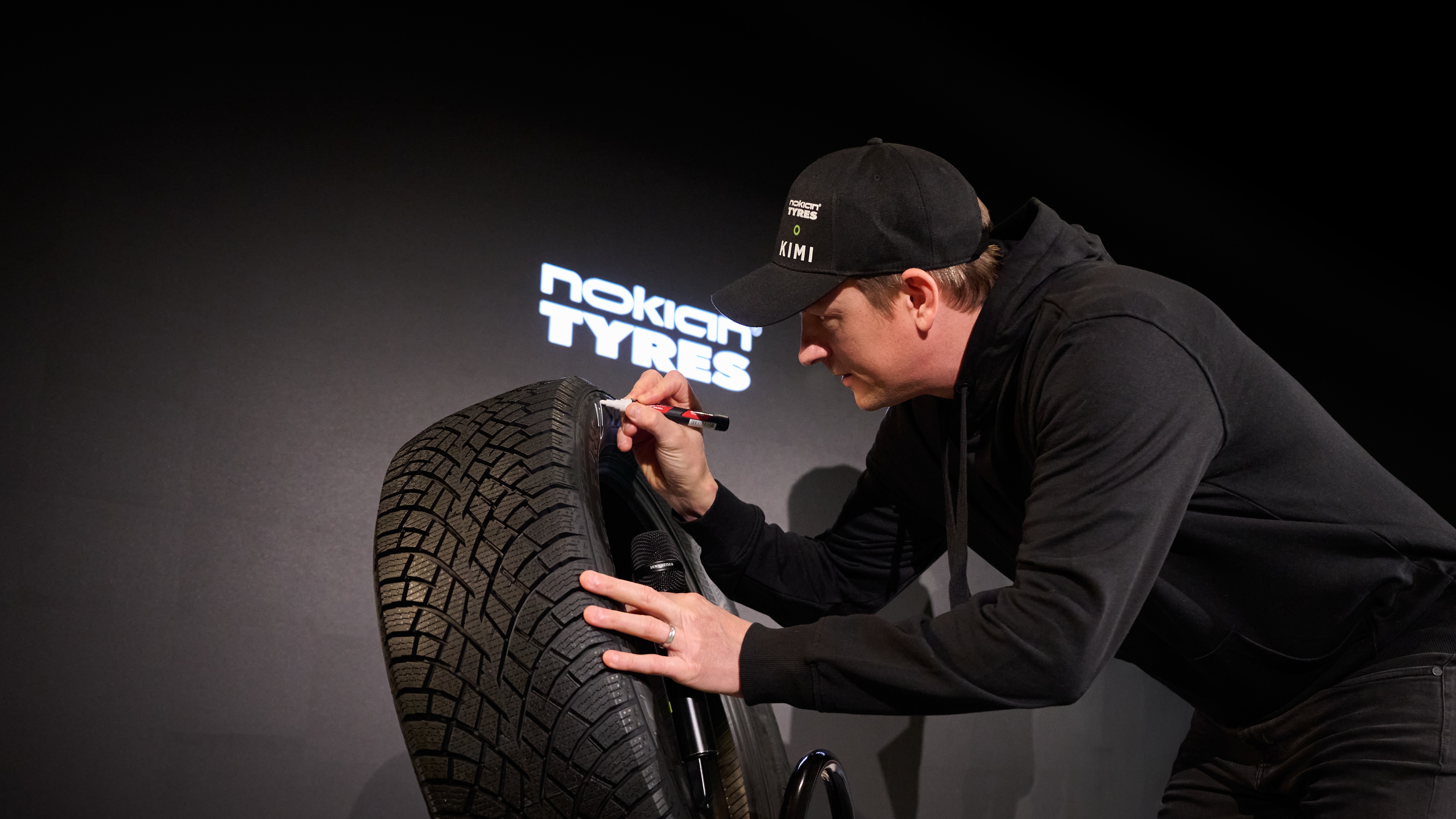 Kimi Räikkönen blir ambassadör för Nokian Tyres