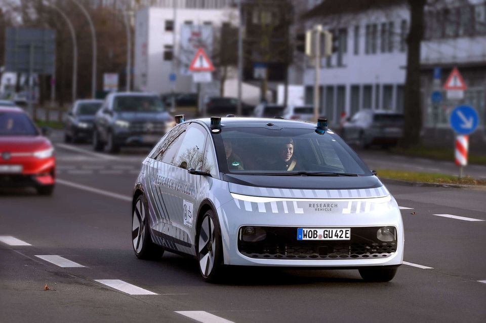 Volkswagen testar självkörande fordon i trafiken