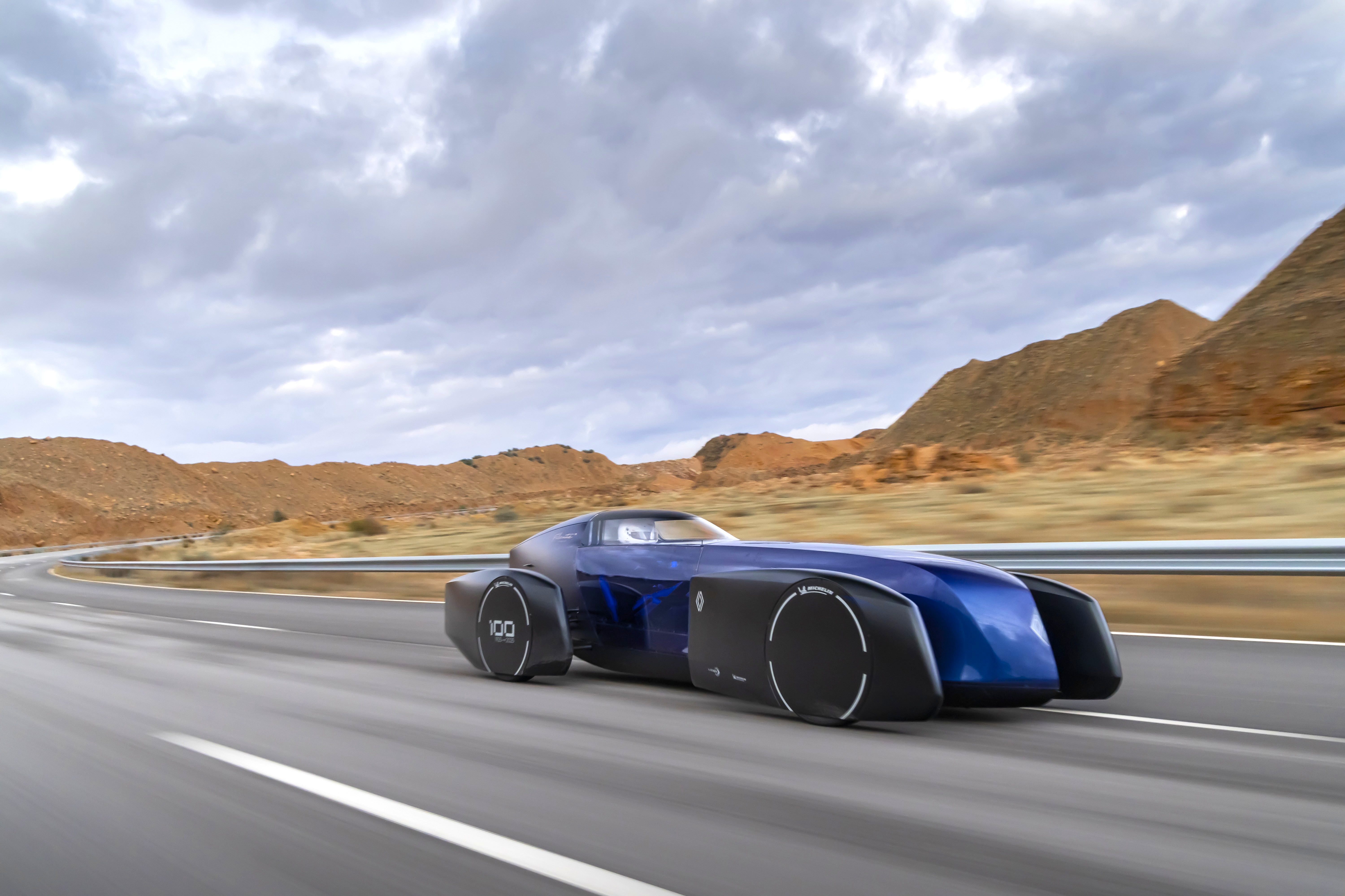 Renault Filante Record 2025 kör 100 mil på en laddning