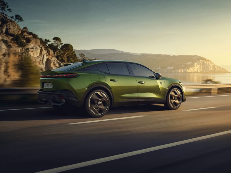 Produktionen av nya Peugeot 408 startar i mars