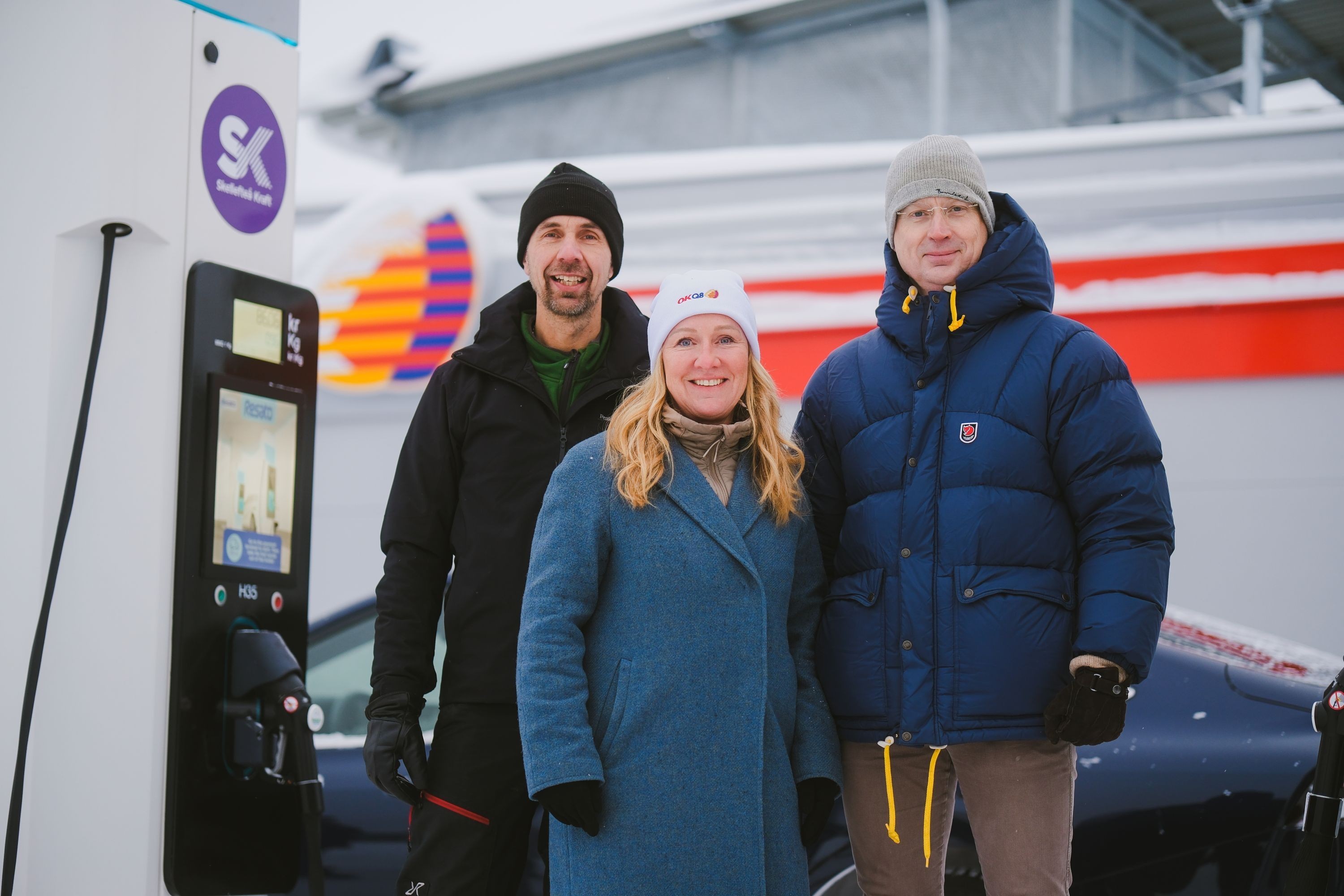 Nya tankstationer för vätgas invigs i Storuman och Umeå
