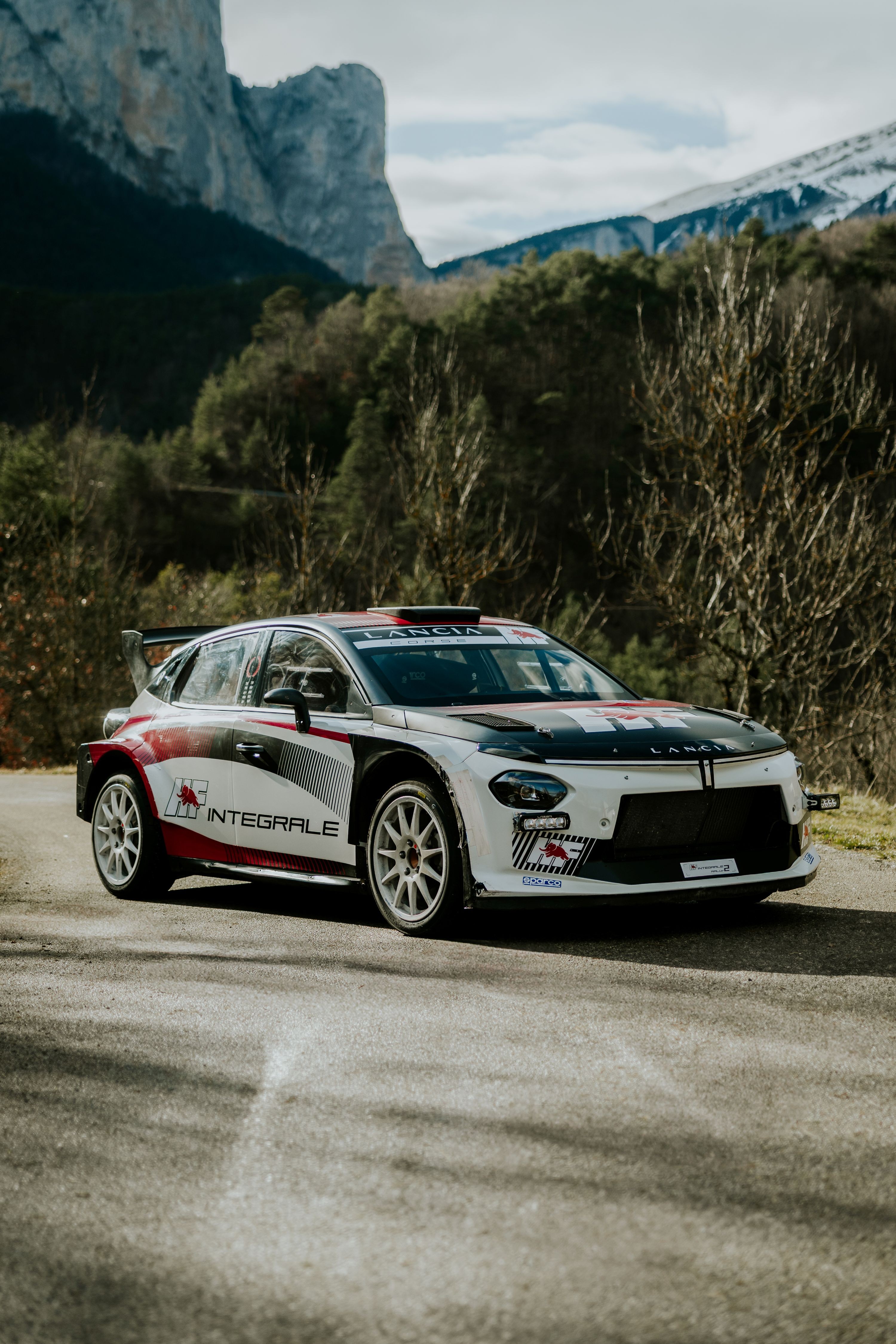 Lancia är tillbaka på startlinjen i Monte Carlo-rallyt