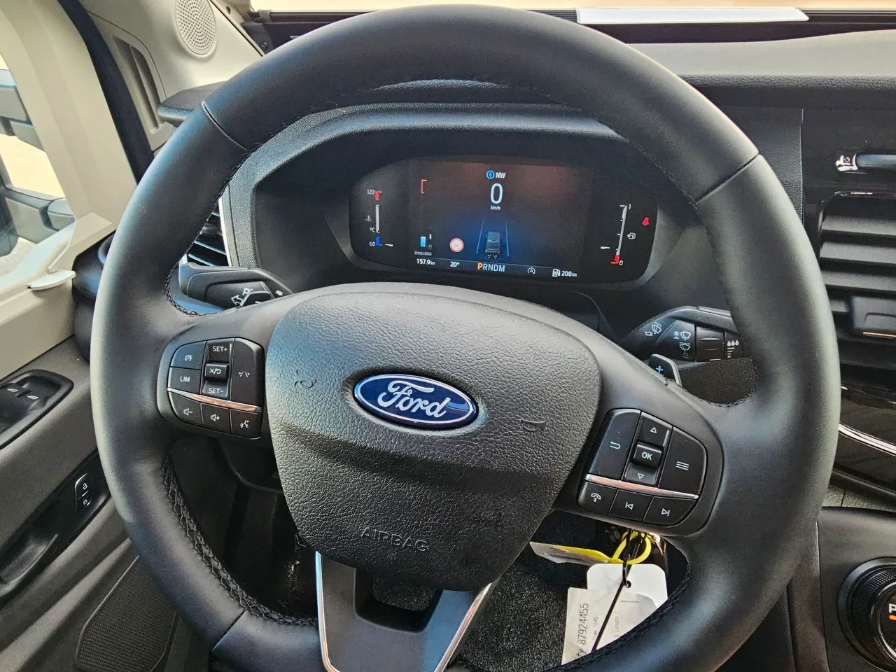 Vehicle image 24