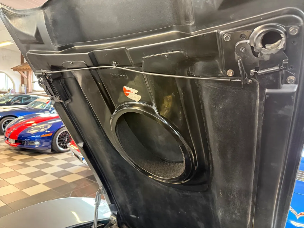 Vehicle image 21