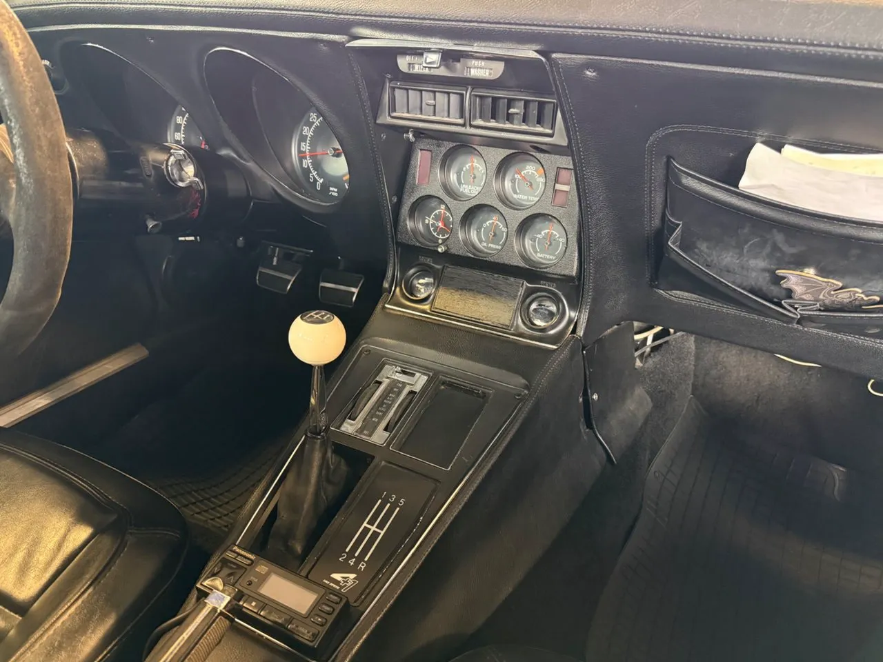 Vehicle image 18