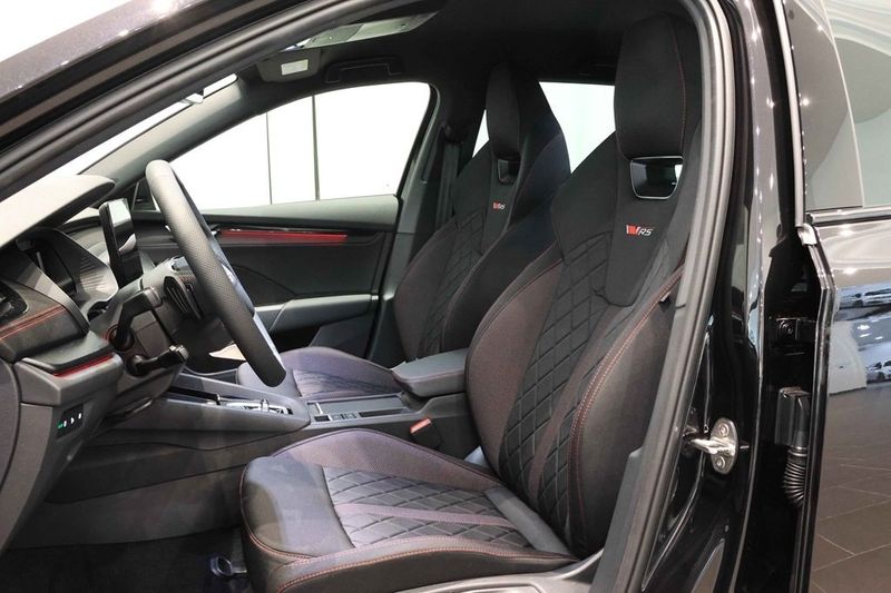 Skoda Octavia bild 4