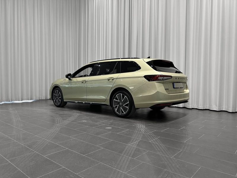 Skoda Superb bild 3