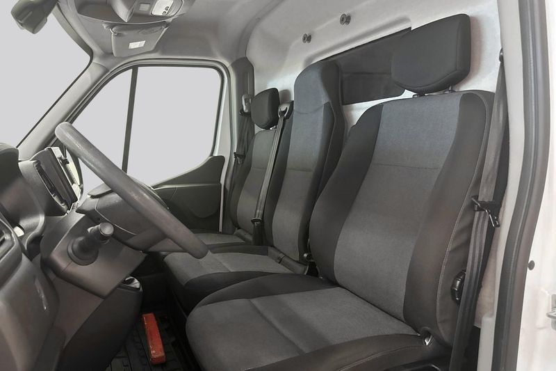 Nissan Interstar bild 8