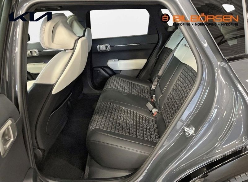 Kia EV4 bild 8