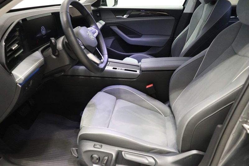 Volkswagen Passat bild 7
