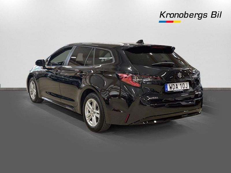 Suzuki Swace bild 6