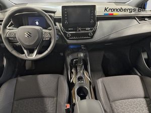 Suzuki Swace bild 7