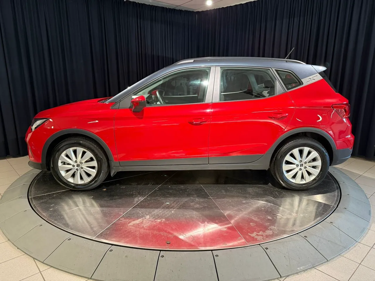 Vehicle image 2