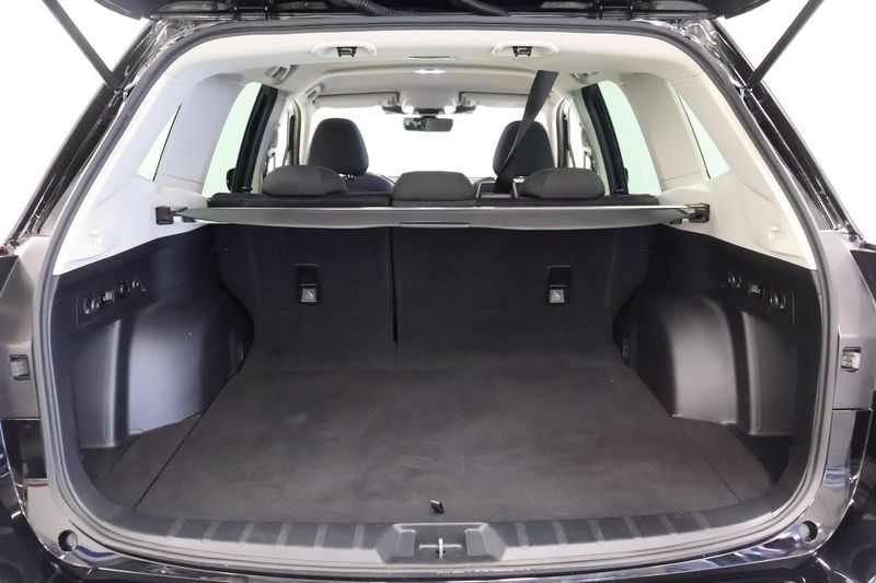 Subaru Forester bild 17