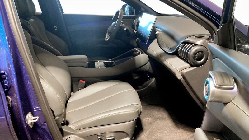 BYD Atto 3 bild 3