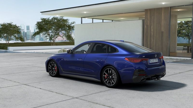 BMW i4 bild 2