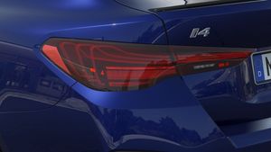 BMW i4 bild 8