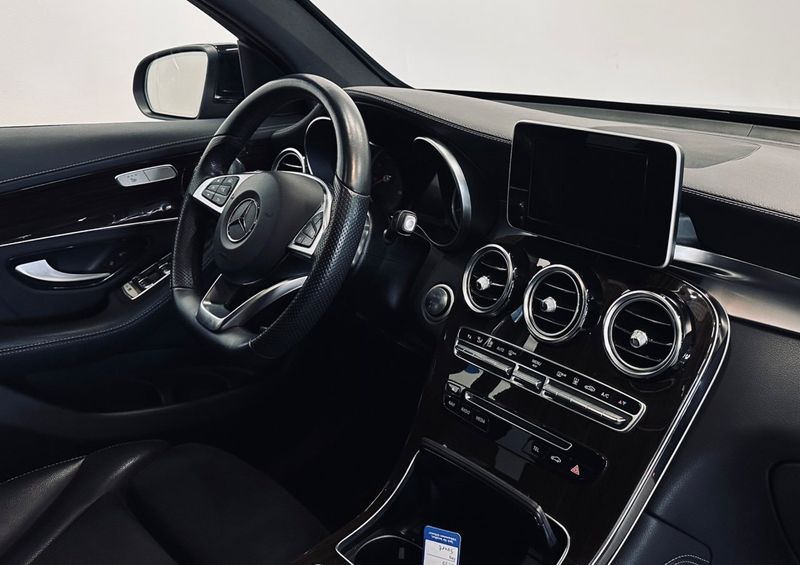 Mercedes GLC220 bild 11