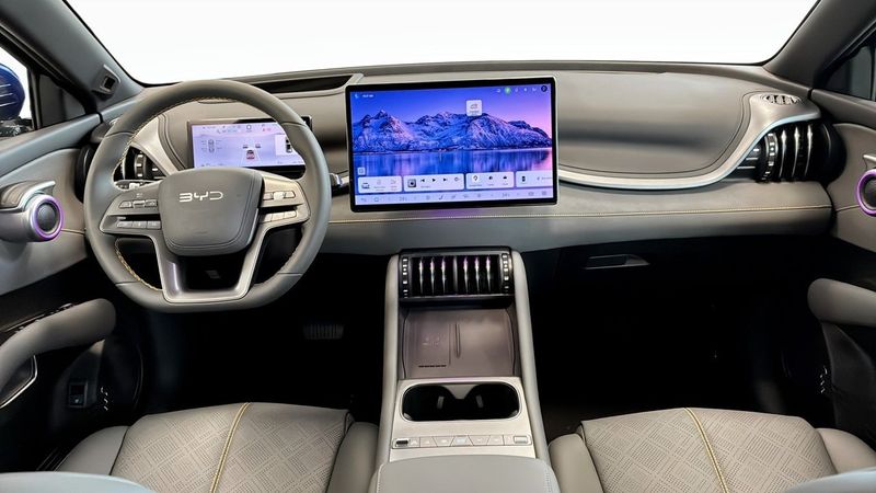 BYD Atto 3 bild 4