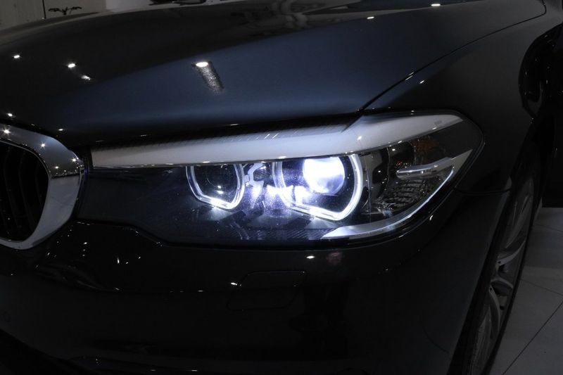 BMW 530 bild 9